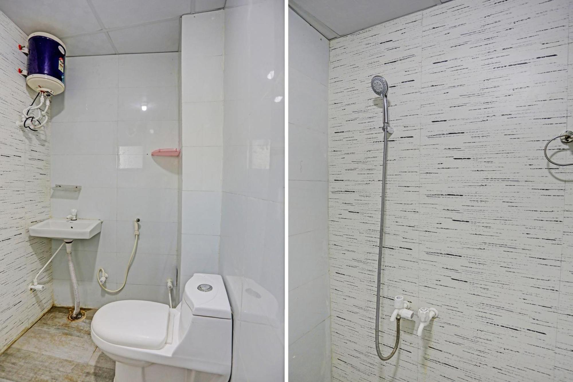 Umen Hotel Nearest Sector 66 Noida Eksteriør billede